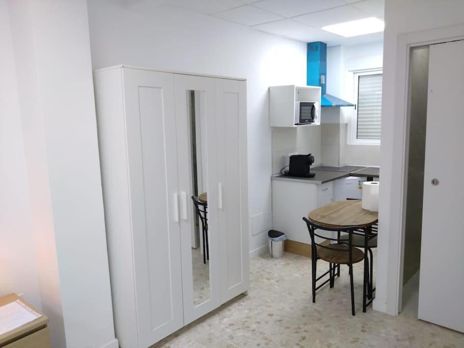 Appartment As A Service. Book It Now 马拉加 外观 照片